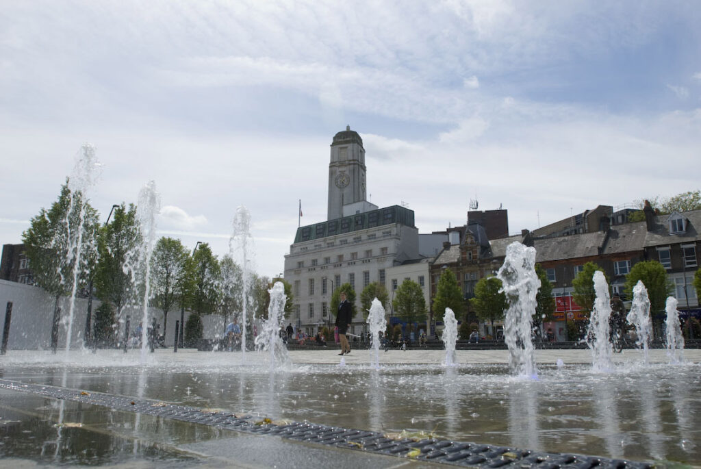 Fountains in front of Luton Town Hall